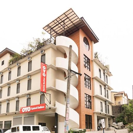 Spiral Suites Hotel Quezon City Exterior photo