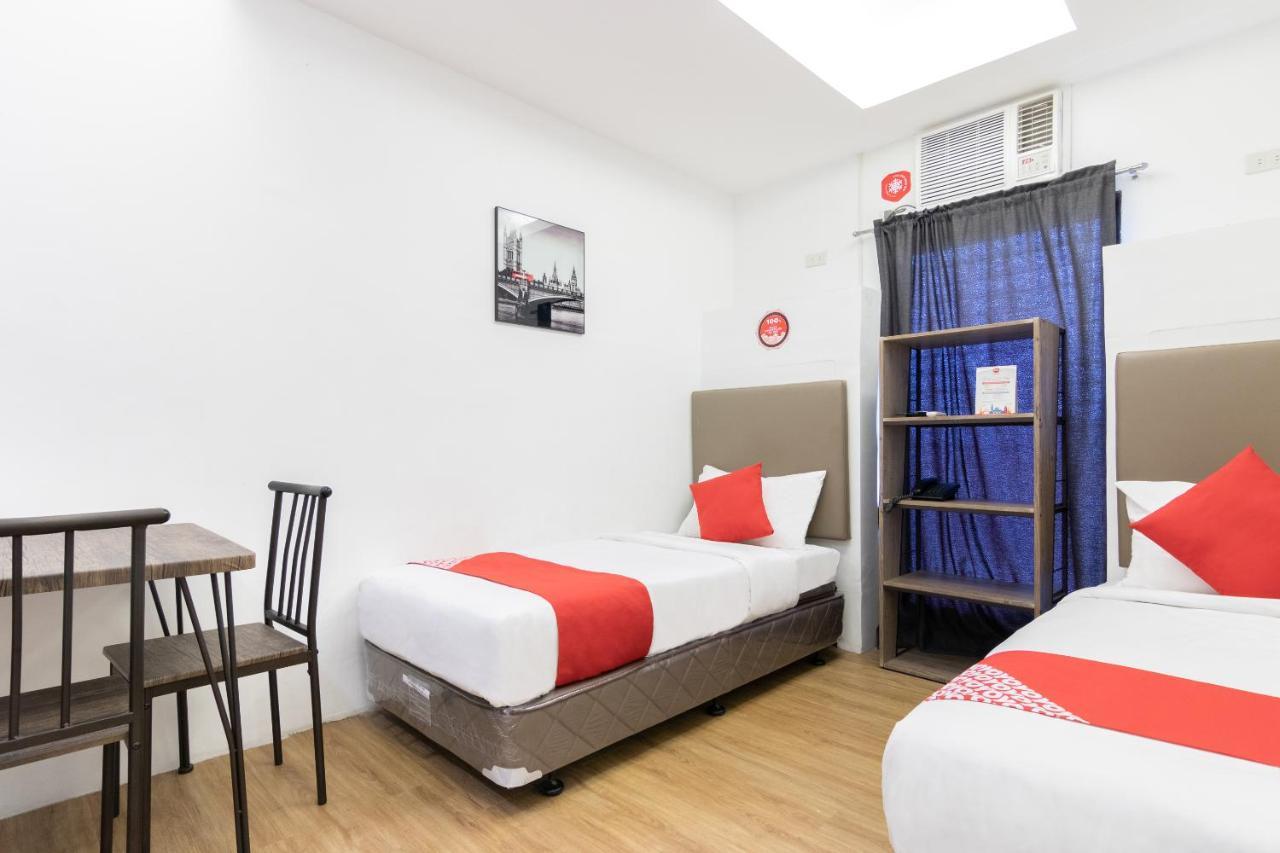 Spiral Suites Hotel Quezon City Exterior photo