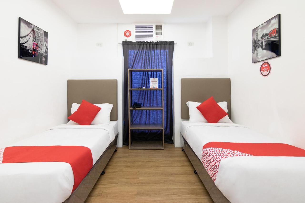 Spiral Suites Hotel Quezon City Exterior photo